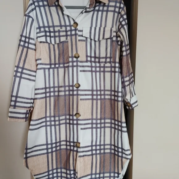 Jacket - Picture 1 of 6